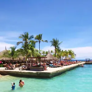 https://studio-apartment-near-the-beach.comcaribbean.com