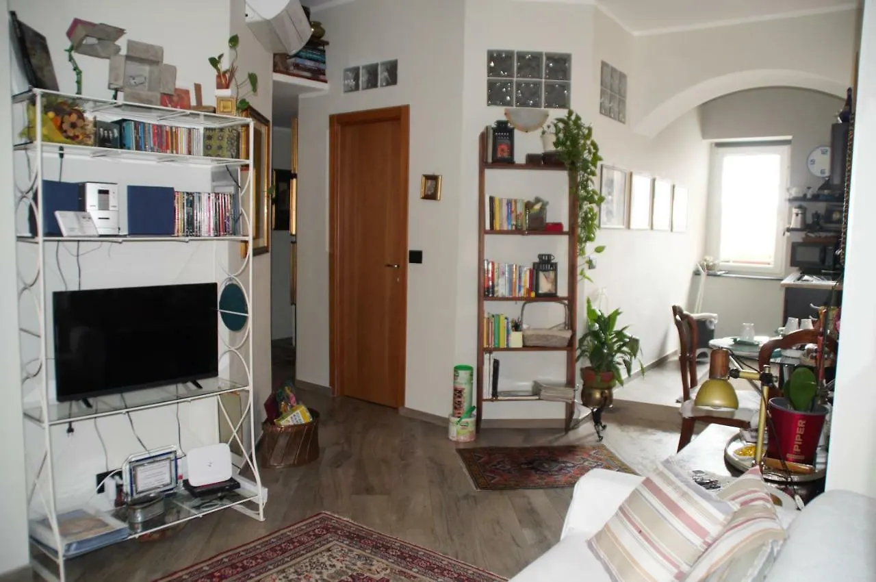 Ipazia House Apartment Genoa